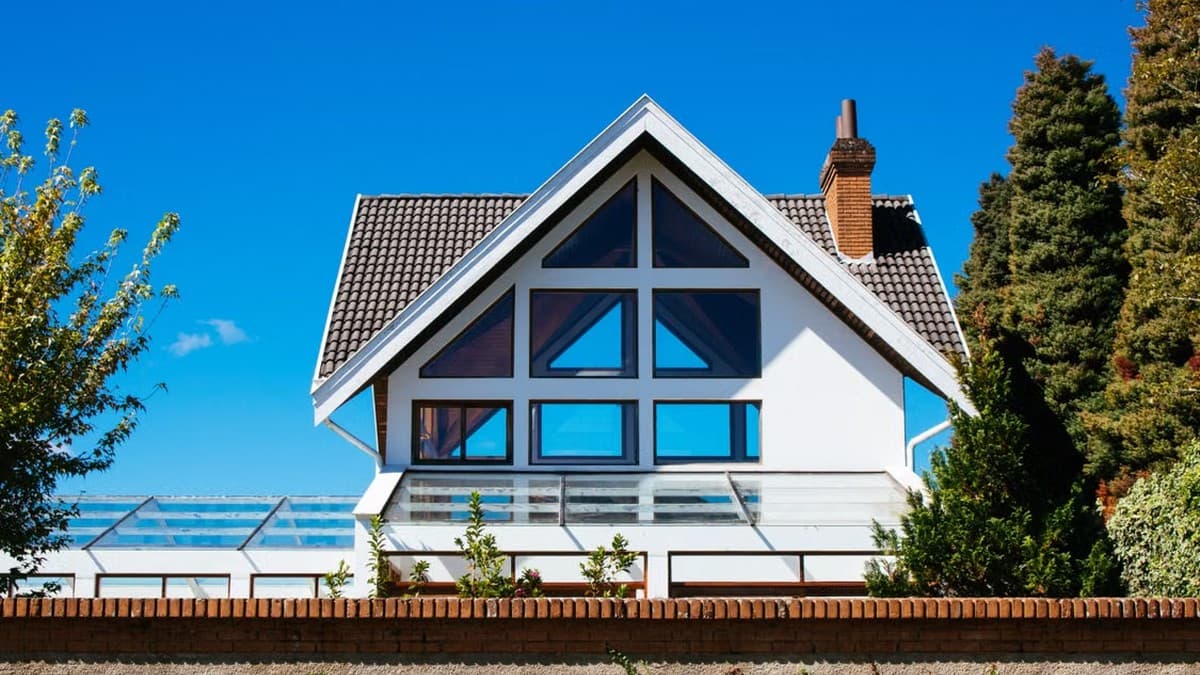 Welk kozijnmateriaal past het beste bij jouw woning?