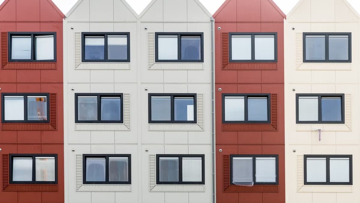 Wat kost een aluminium hefschuifpui op maat in Nederland?